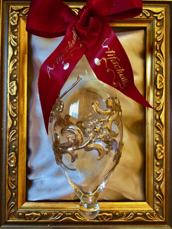 Raised Garland Oblong Ornament ~ Gold - Image 3