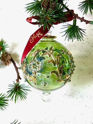 Raised Garland Ornament (S,M,L) ~  Green