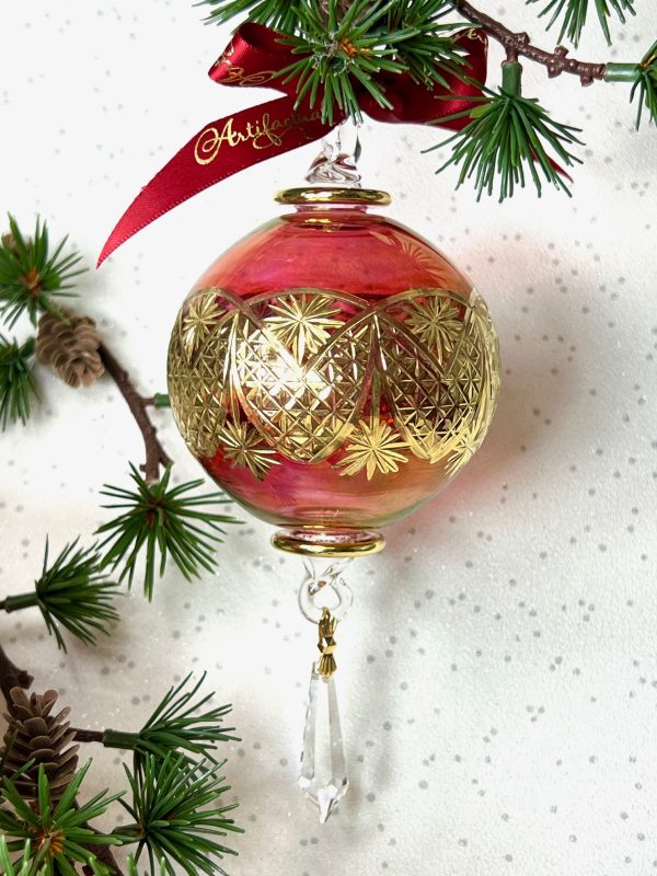 Victorian Etched Star Crystal (M,L) ~ Rose Red