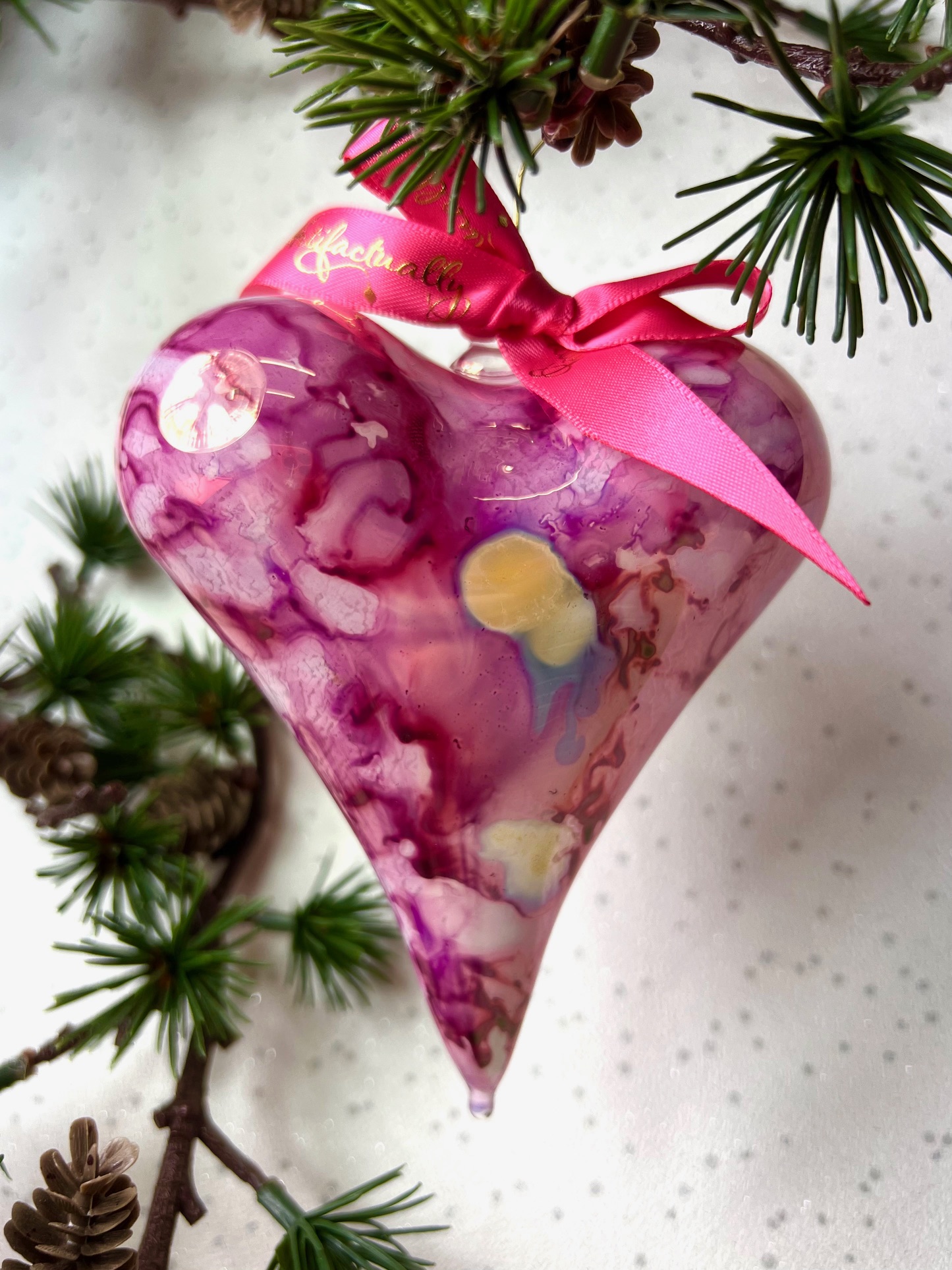 Marbled Heart (L) - Pink