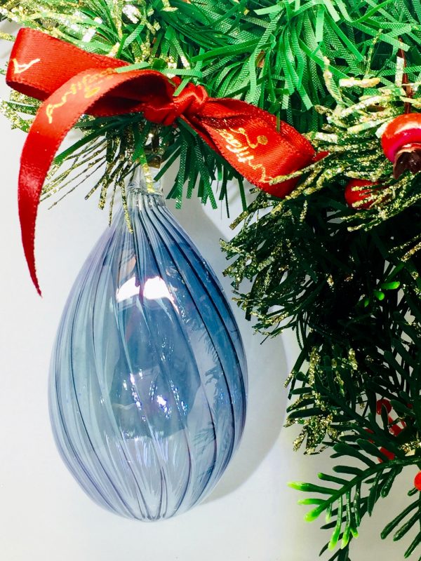 Swirl Diagonal Egg Ornament (M) ~ Blue