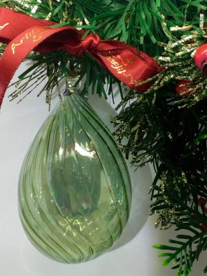 Swirl Diagonal Egg Ornament (M) ~ Green