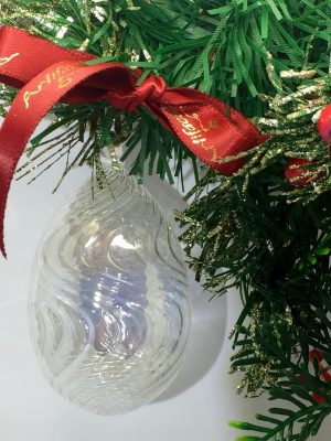 Swirl Wiggle Egg Ornament (S) ~ Clear