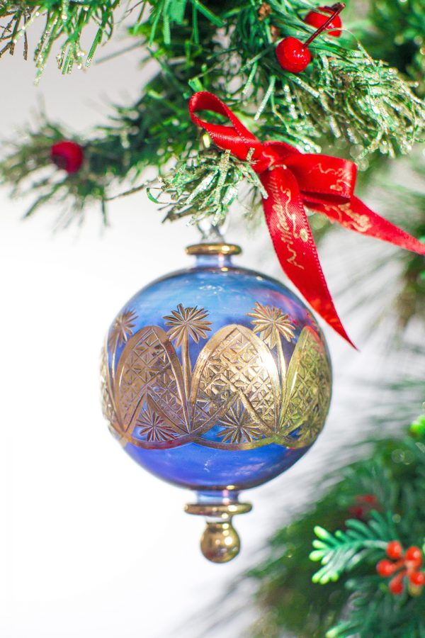 Victorian Etch Star Ornament (L) ~ Blue