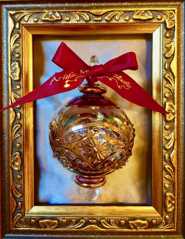 Victorian Raised Ornament ~ Purple - Image 2