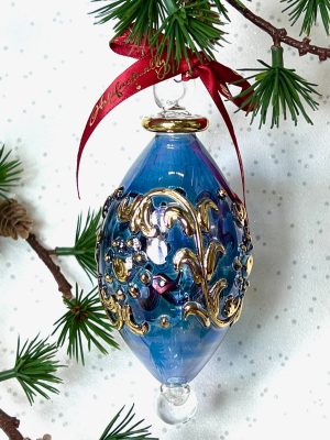 Raised Garland Oblong Ornament (L) ~  Blue