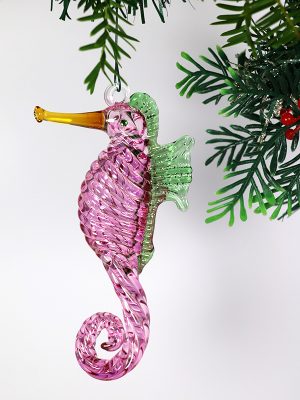 Seahorse Crystal - Medium Pink