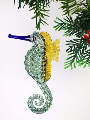 Seahorse Crystal - Medium Green
