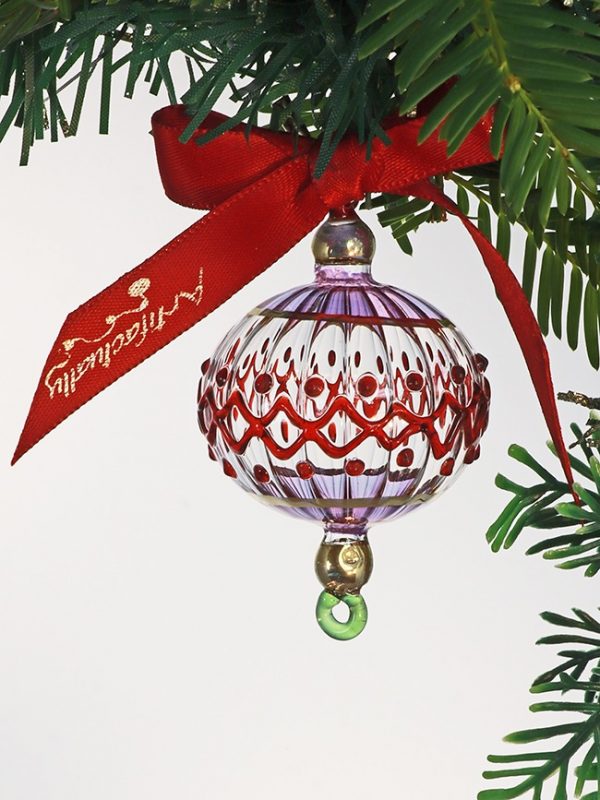 Red Lace Ornament (M) ~ Purple