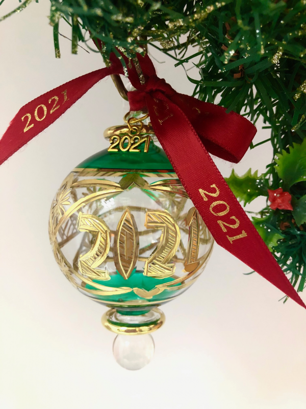 2023 Year Ornament (M) ~ Green