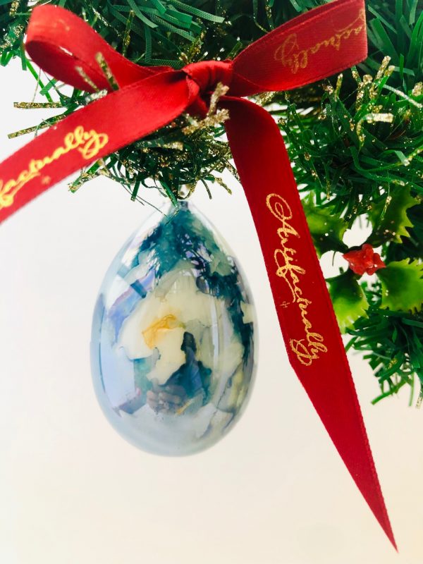 Marble Egg Ornament (M) ~ Blue