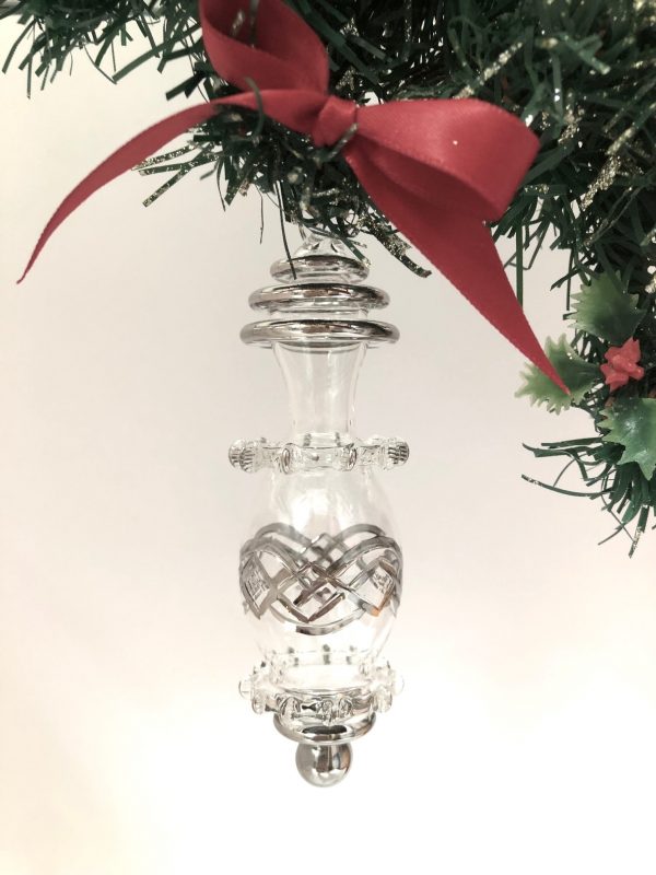Frilly Drop Ornament (M) ~ Silver
