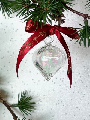 Kiss Bauble (XS)  ~ Clear Iridescent