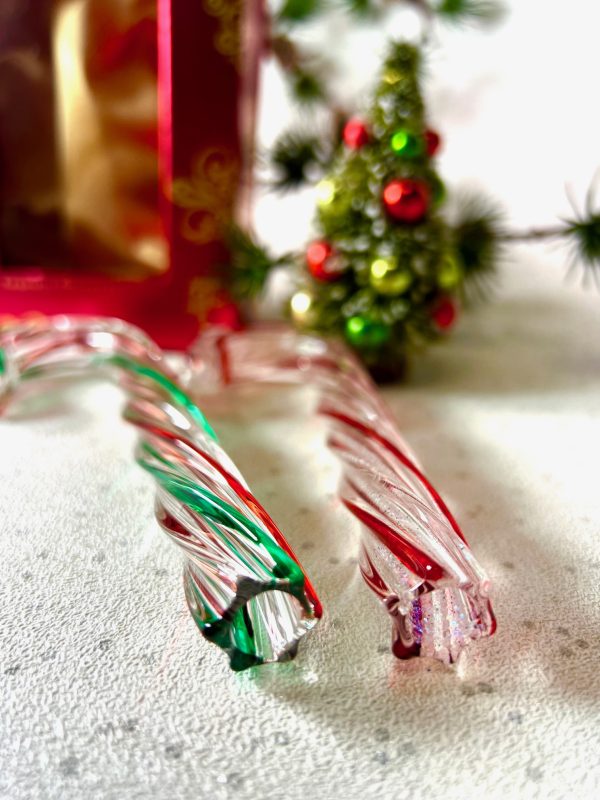 Candy Cane (L) ~ Red/White - Image 5