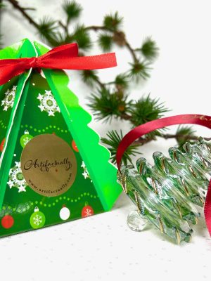 Frilly Tree in Gift Box (M) ~ Green