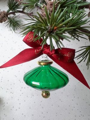 Marquise Swirl (XS) ~ Green