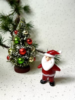 Solid Glass Standing Santa Claus Figurine (S) ~ Red/White