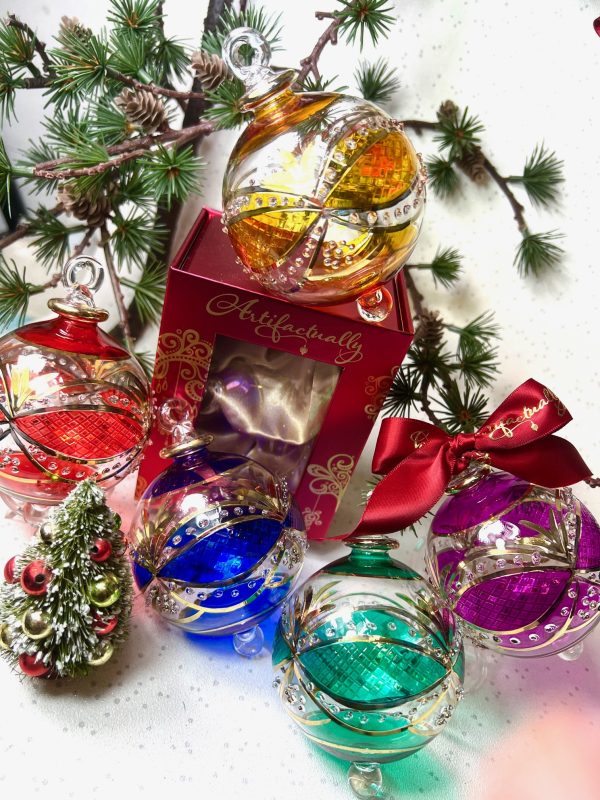Victorian Optic Bauble (L) ~ Purple - Image 2