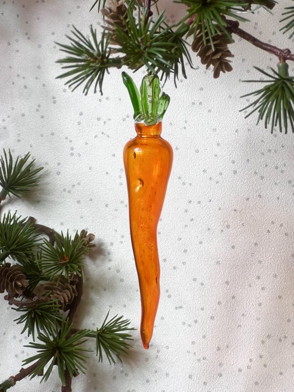 Carrot Ornament (M) ~ Orange