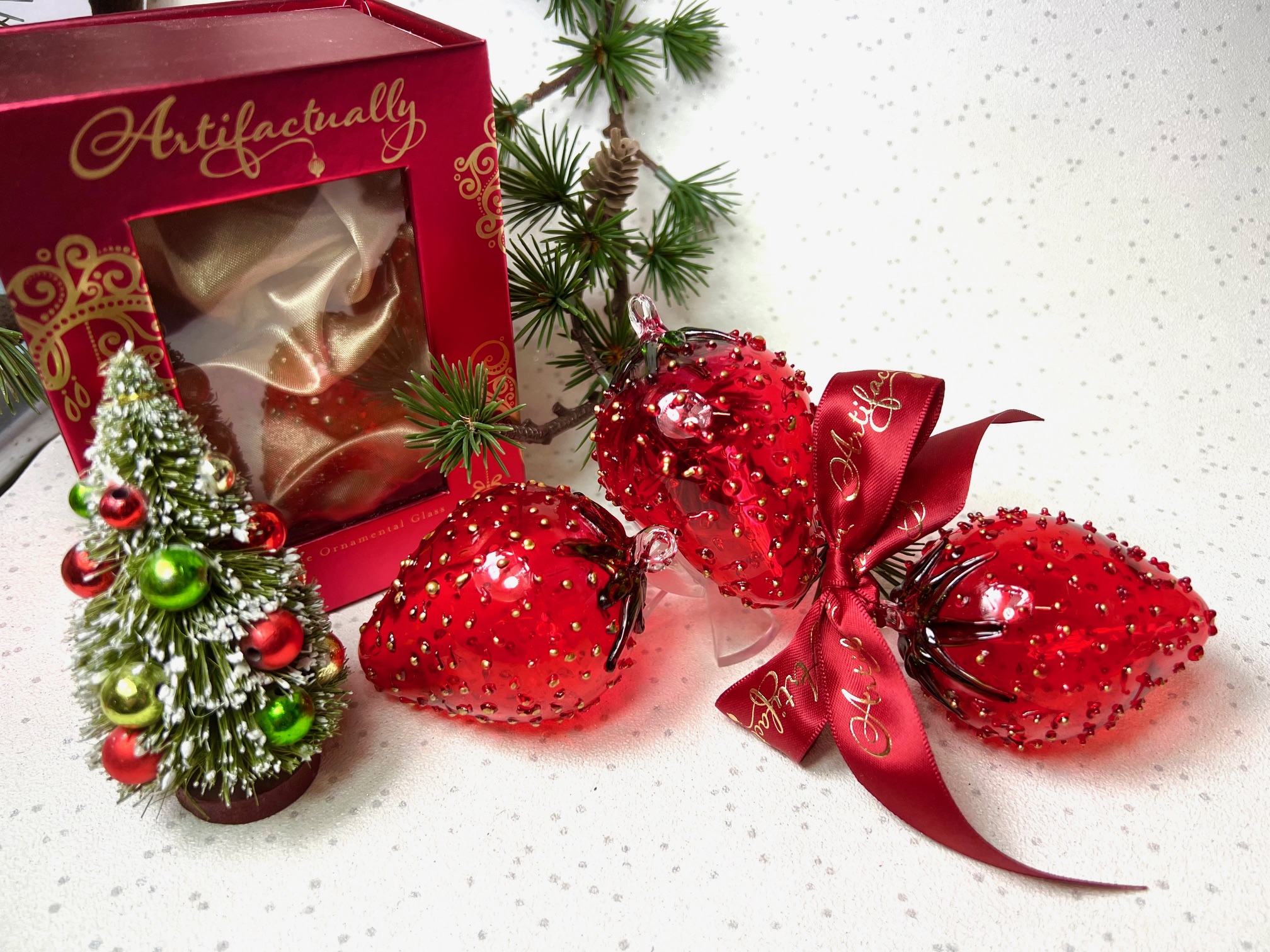 Luscious Strawberry Ornament (M) ~ Red - Image 4