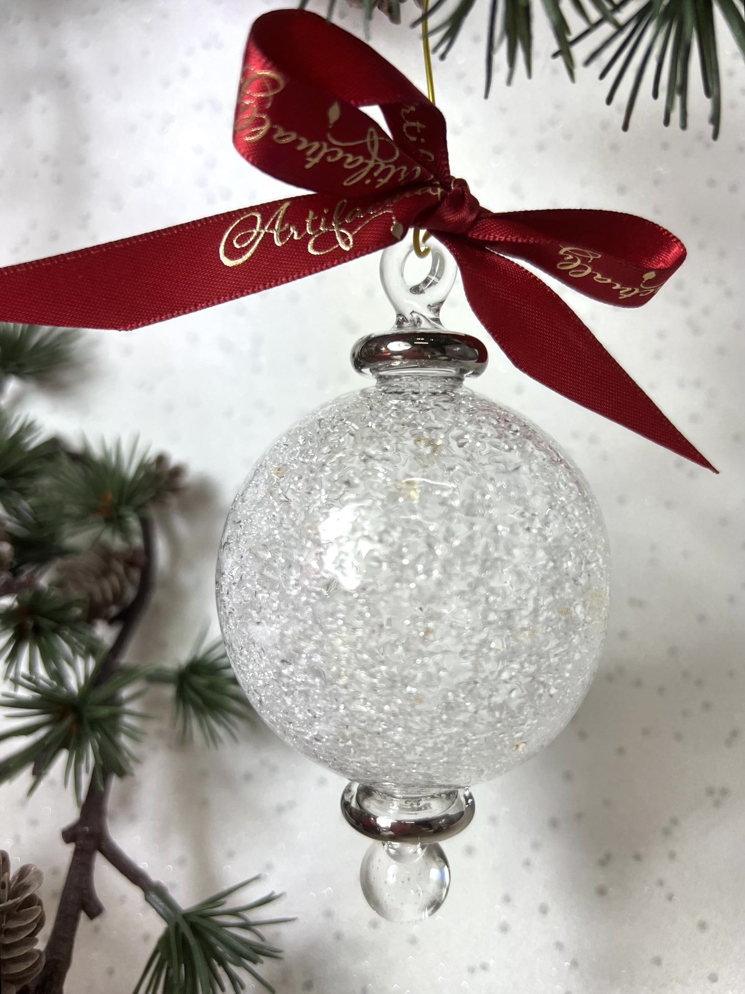 Frosty Bauble (M) ~ Clear/Silver
