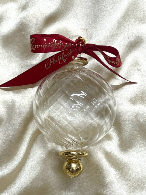 Christmas Ornament (M) ~ Clear / Gold