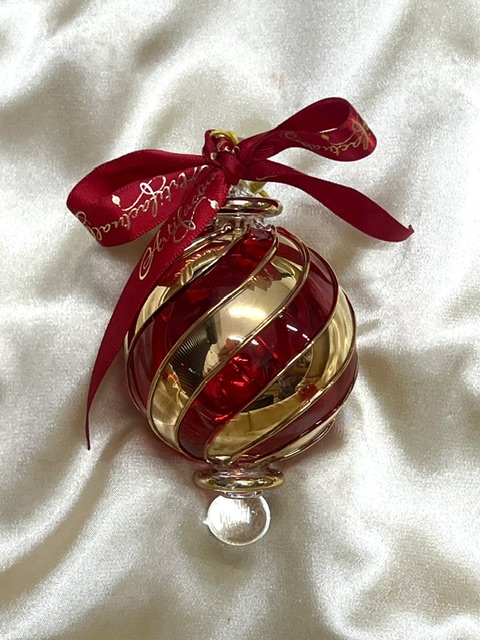 Christmas Ornament (M) ~ Red