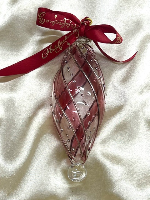 Christmas Ornament (M) ~ Red
