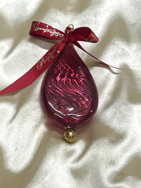 Christmas Ornament (M) ~ Red