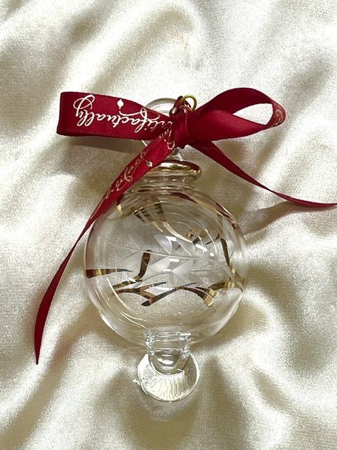Christmas Ornament (M) ~ Clear / Gold