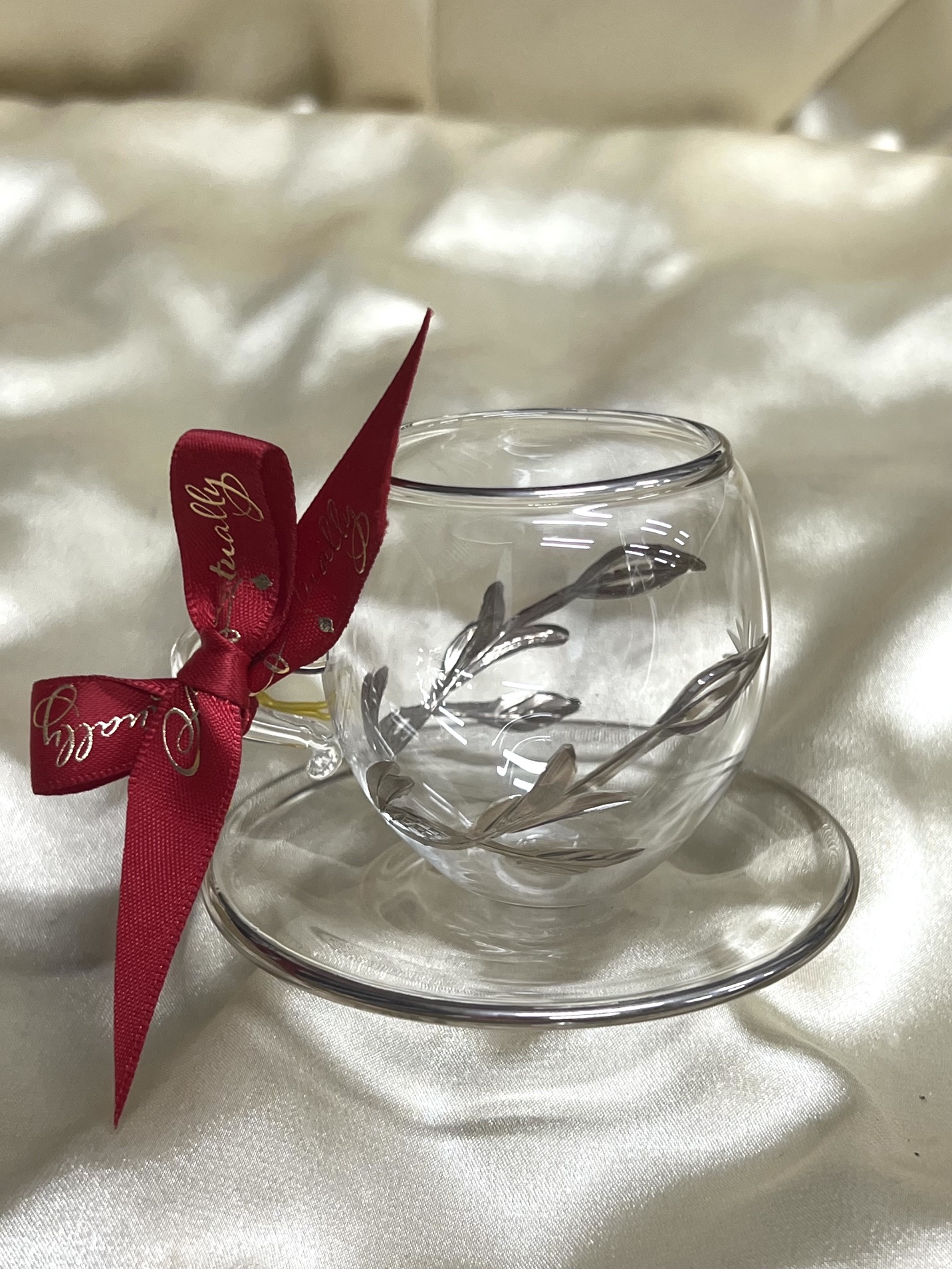 Christmas Novelty Ornament (M) ~ Teacup/Saucer