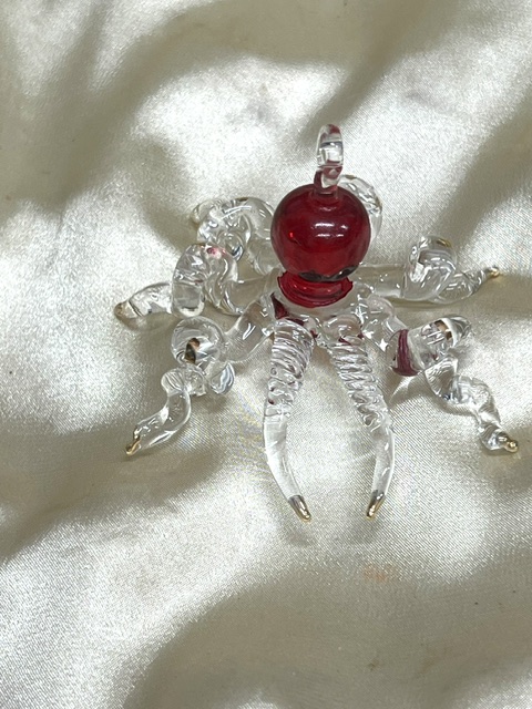 Christmas Novelty Ornament (M) ~ Octopus ~ Red