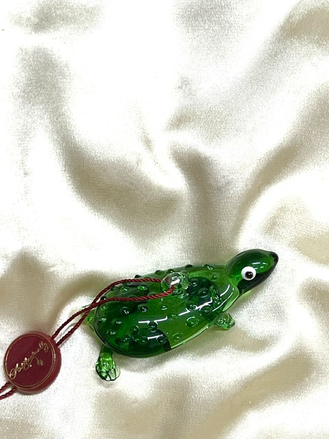 Christmas Ornament (M) ~ Green Winking Frog