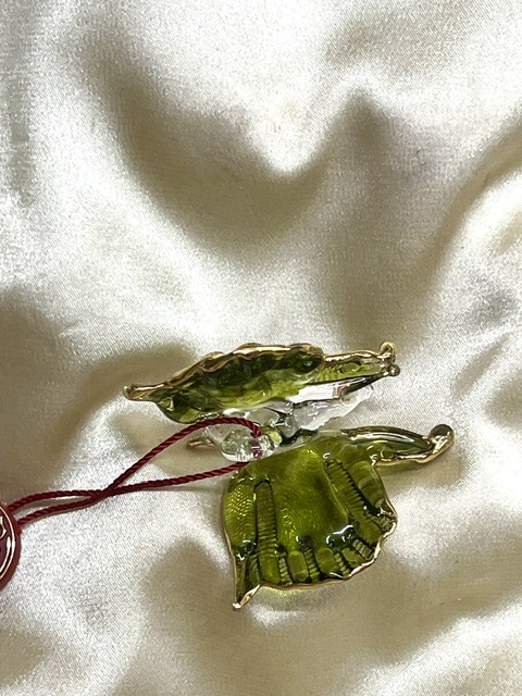 Christmas Novelty Ornament (M) ~ Green Butterfly