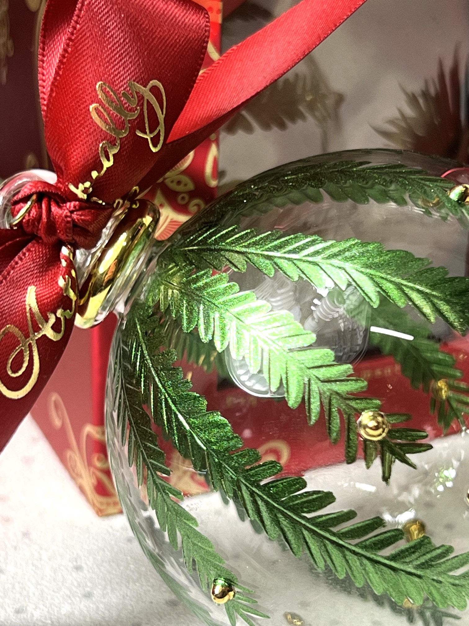 Conifer Ornament (L) ~ Green/Gold Dots - Image 4