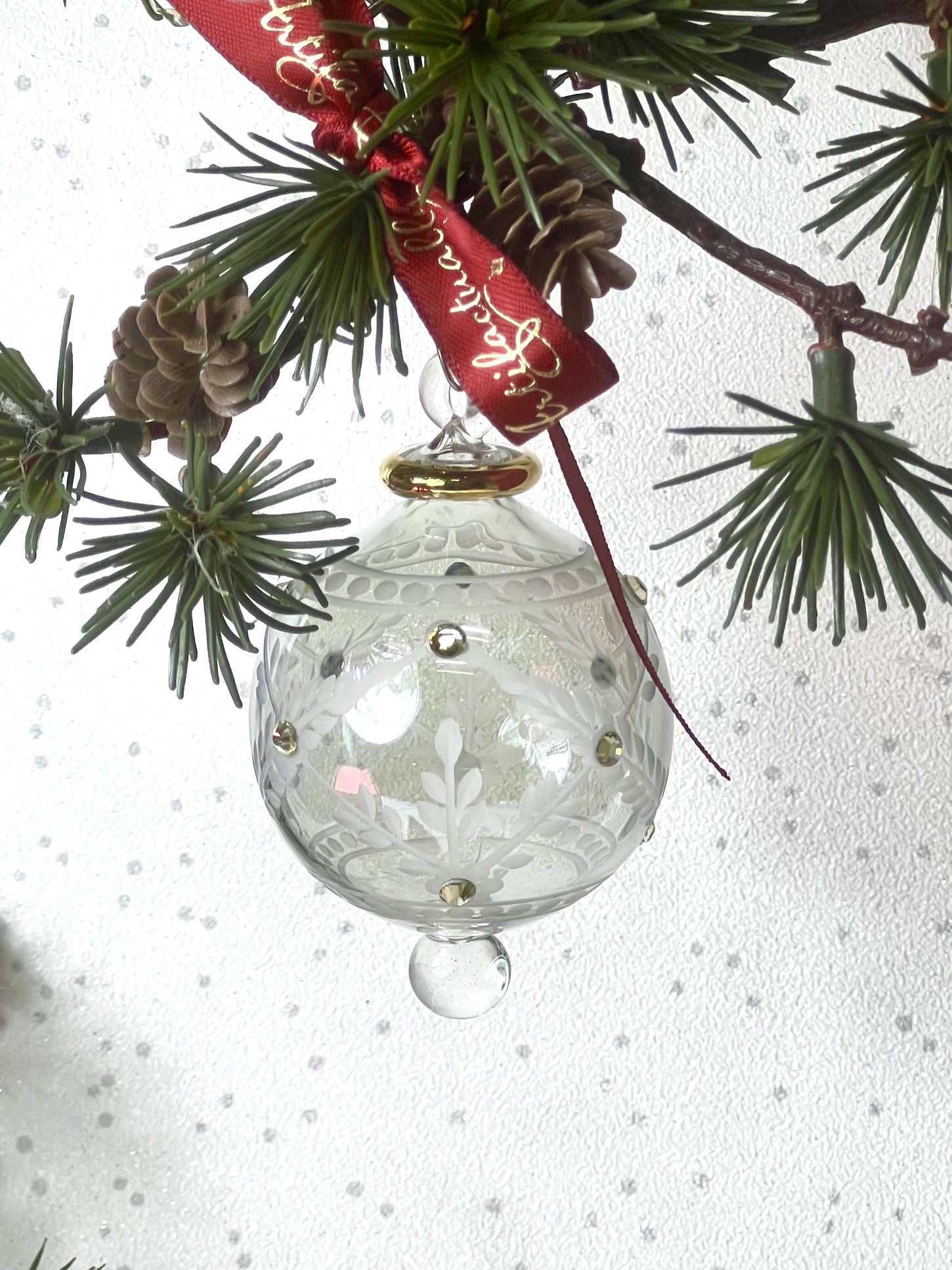 Diamanté Etched Bauble (S) ~ Sage Green