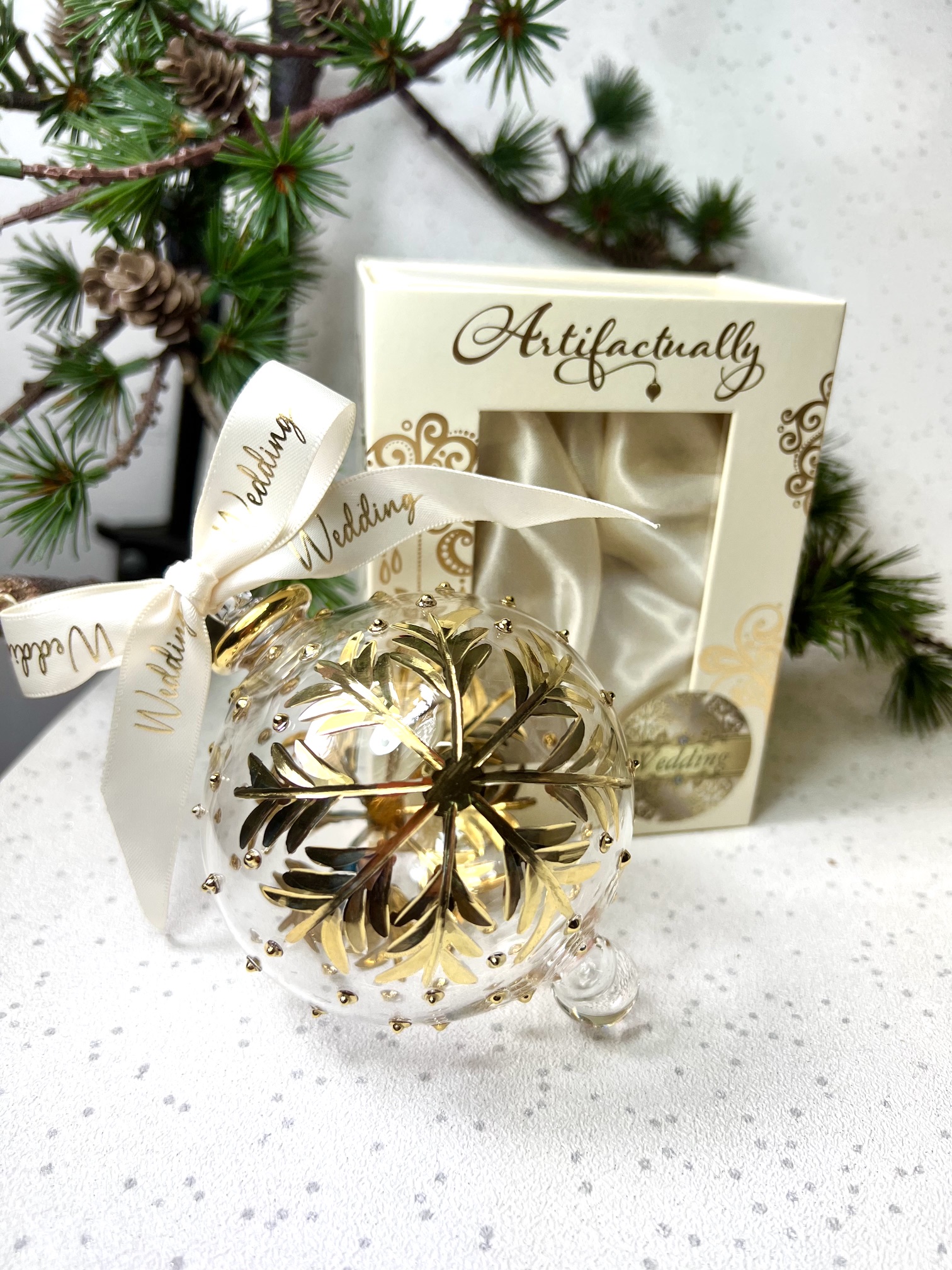 Wedding Snowflake Bauble (L) ~ Clear/Gold