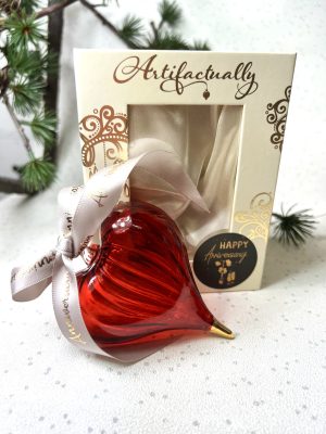 Anniversary Glass Heart (M) ~ Red