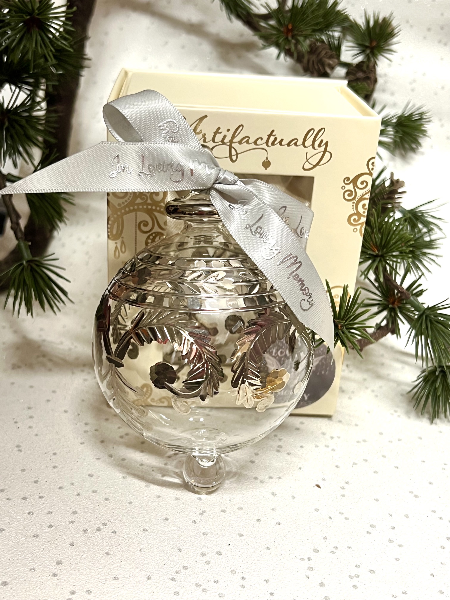 In Loving Memory Versailles Bauble (L) ~ Silver - Image 3