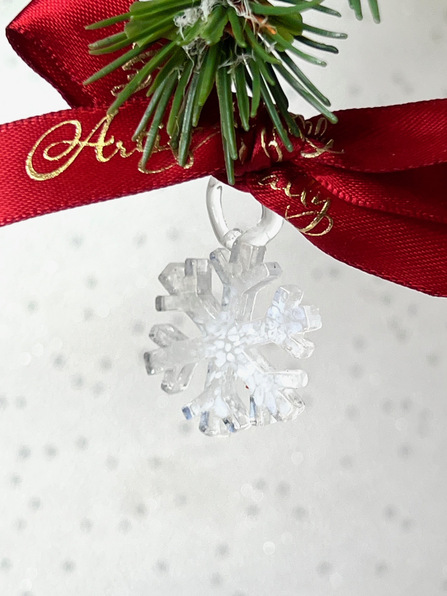 Mini Glass Snowflake ~ Clear/White