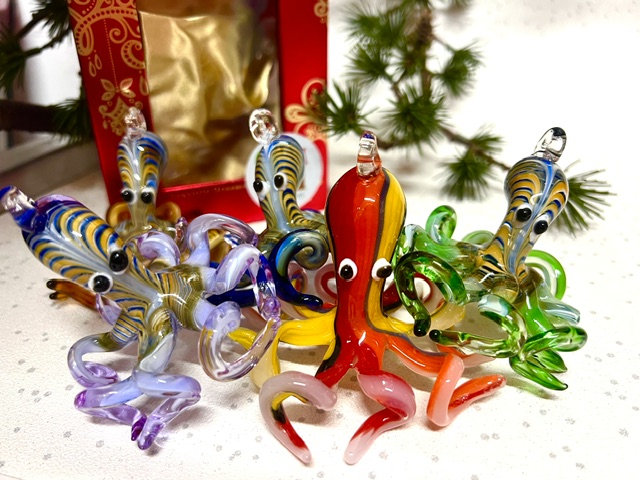 Octopus Ornament (M) ~ Orange - Image 2
