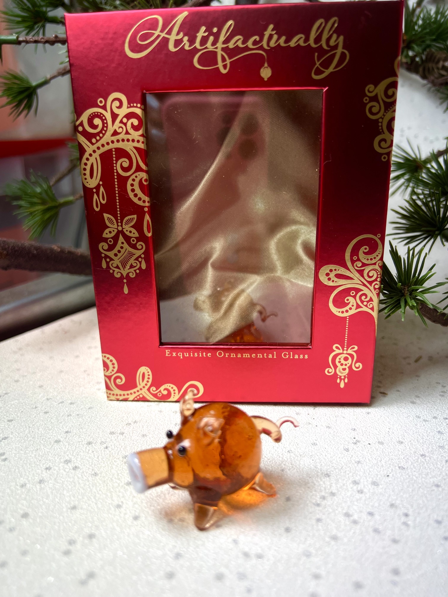 Solid Glass Piggy Figurine (S) ~ Amber - Image 2