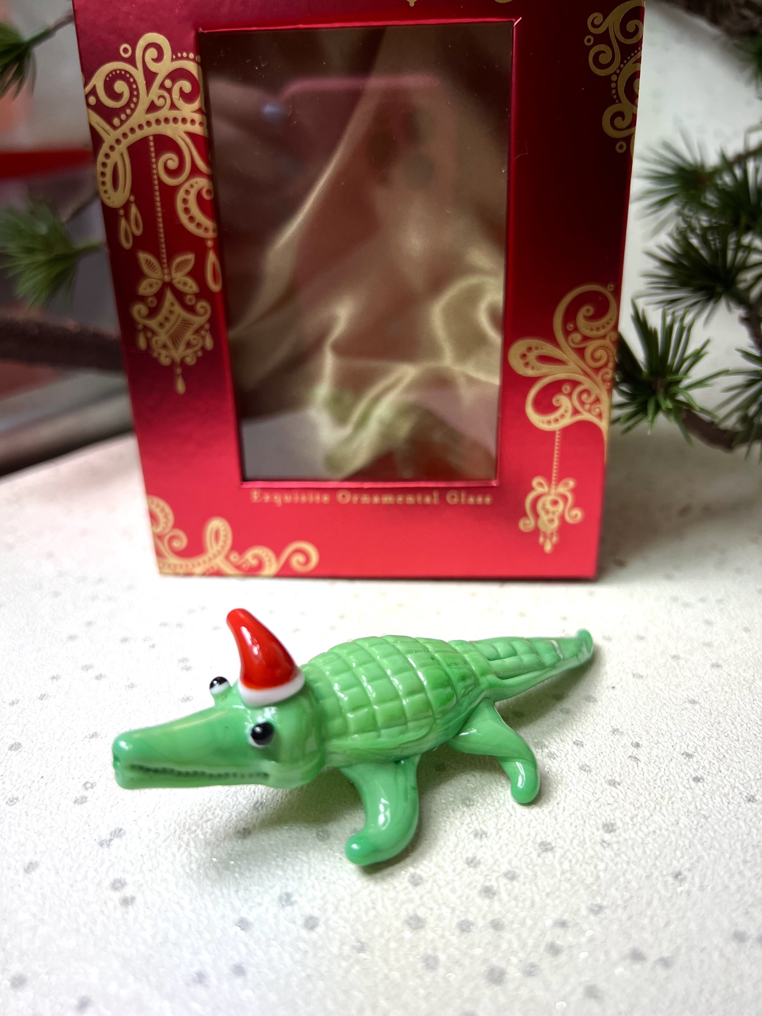 Solid Glass Christmas Crocodile Figurine (S) ~ Green
