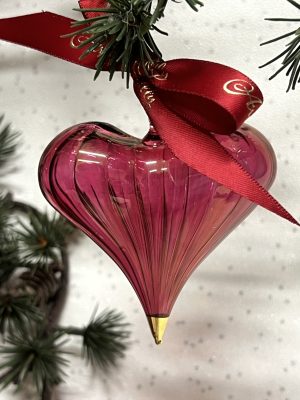 Classic Heart (M) ~ Cranberry/Gold